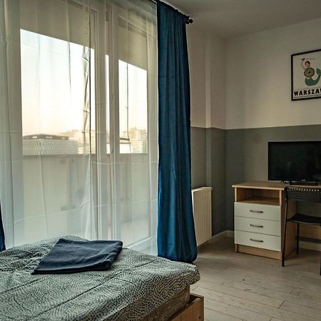 Waw Pokoje Manhattan Varsóvia Exterior foto